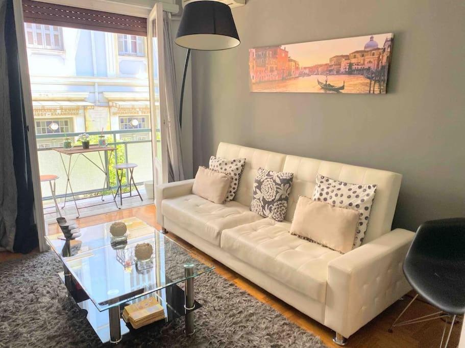 2Bdr Olympianzeus Apt With Netflix Athens Ngoại thất bức ảnh