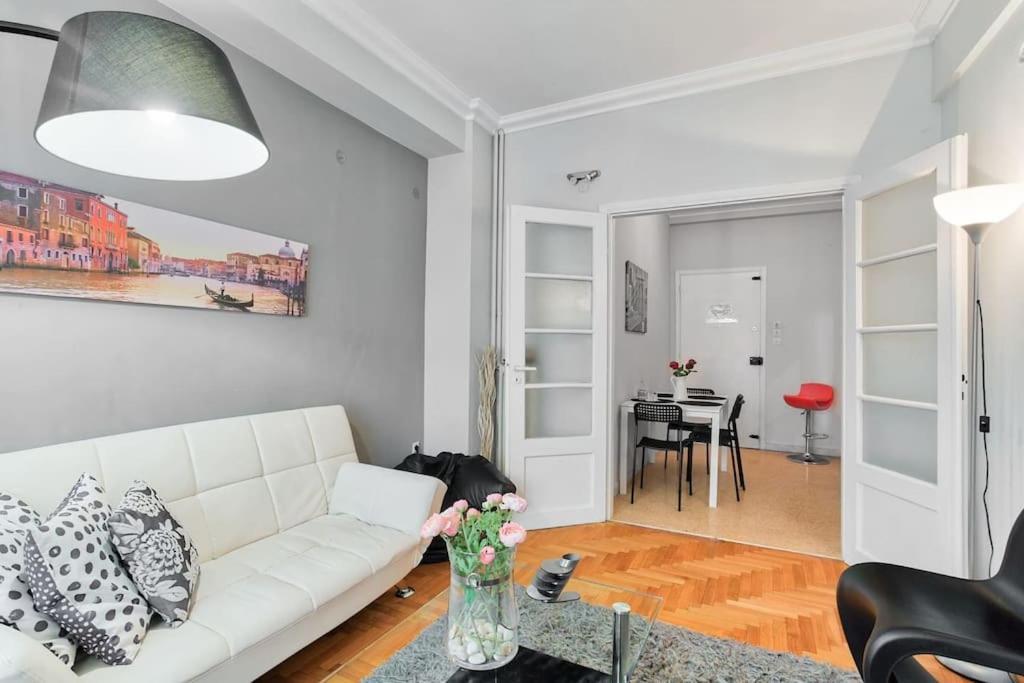 2Bdr Olympianzeus Apt With Netflix Athens Ngoại thất bức ảnh