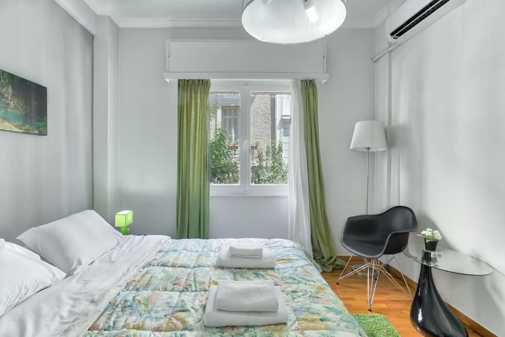 2Bdr Olympianzeus Apt With Netflix Athens Ngoại thất bức ảnh