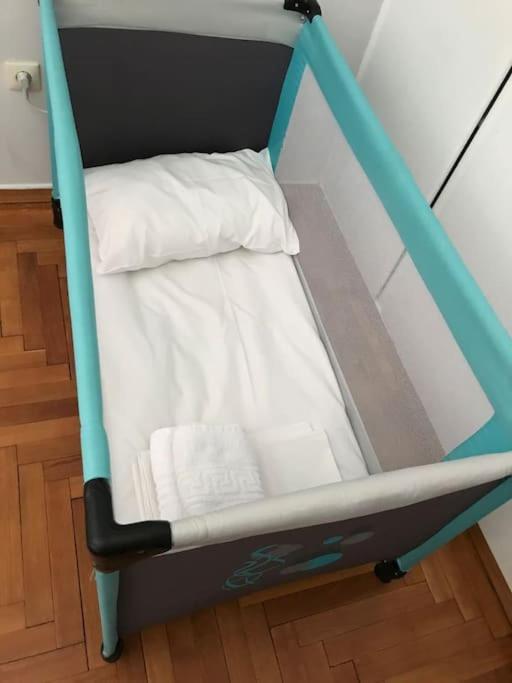 2Bdr Olympianzeus Apt With Netflix Athens Ngoại thất bức ảnh