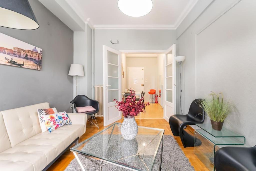 2Bdr Olympianzeus Apt With Netflix Athens Ngoại thất bức ảnh